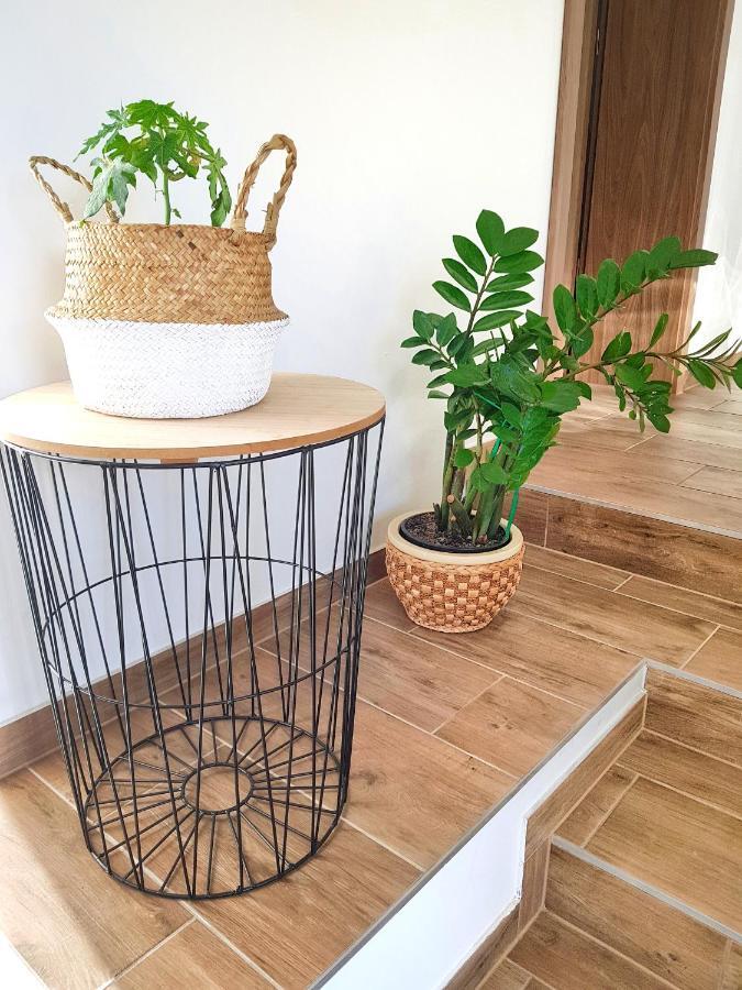 Naturella Panzio วิลานี ภายนอก รูปภาพ